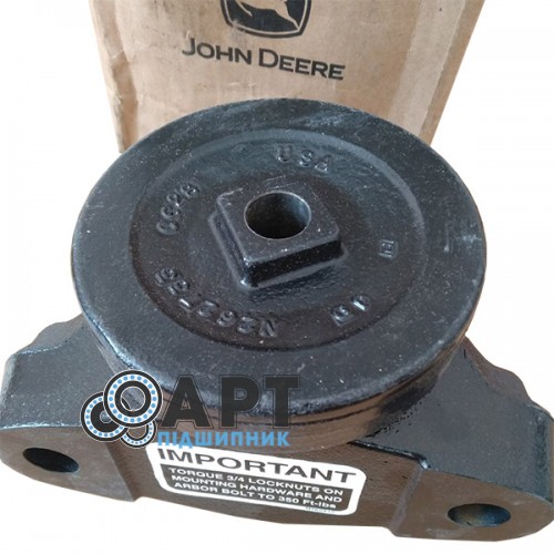 AN261584 Корпус із підшипником John Deere